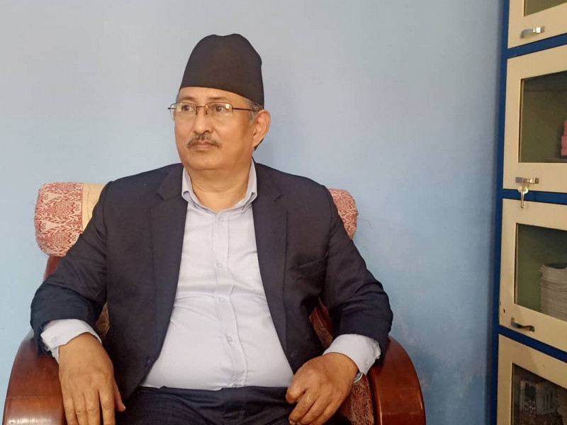 गृहमन्त्रीलाई पूर्वमन्त्रीले ‘असिनपसिन’ बनाउन सक्छन् ! (भिडियो रिपोर्ट)